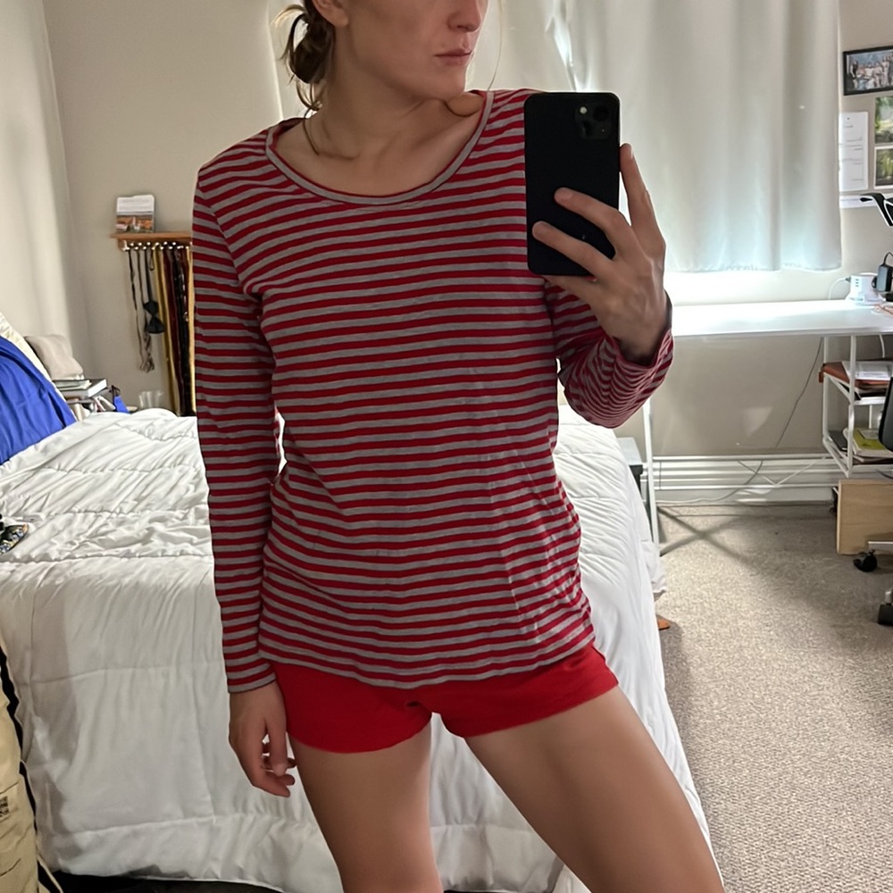 New direction weekend tee